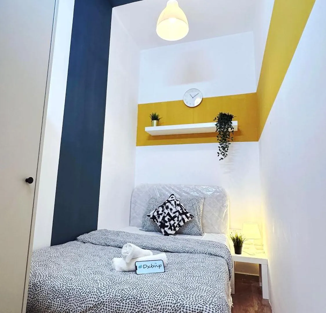 Blissful Partition Room In Bur Dubai Near Burjuman Metro Homestay