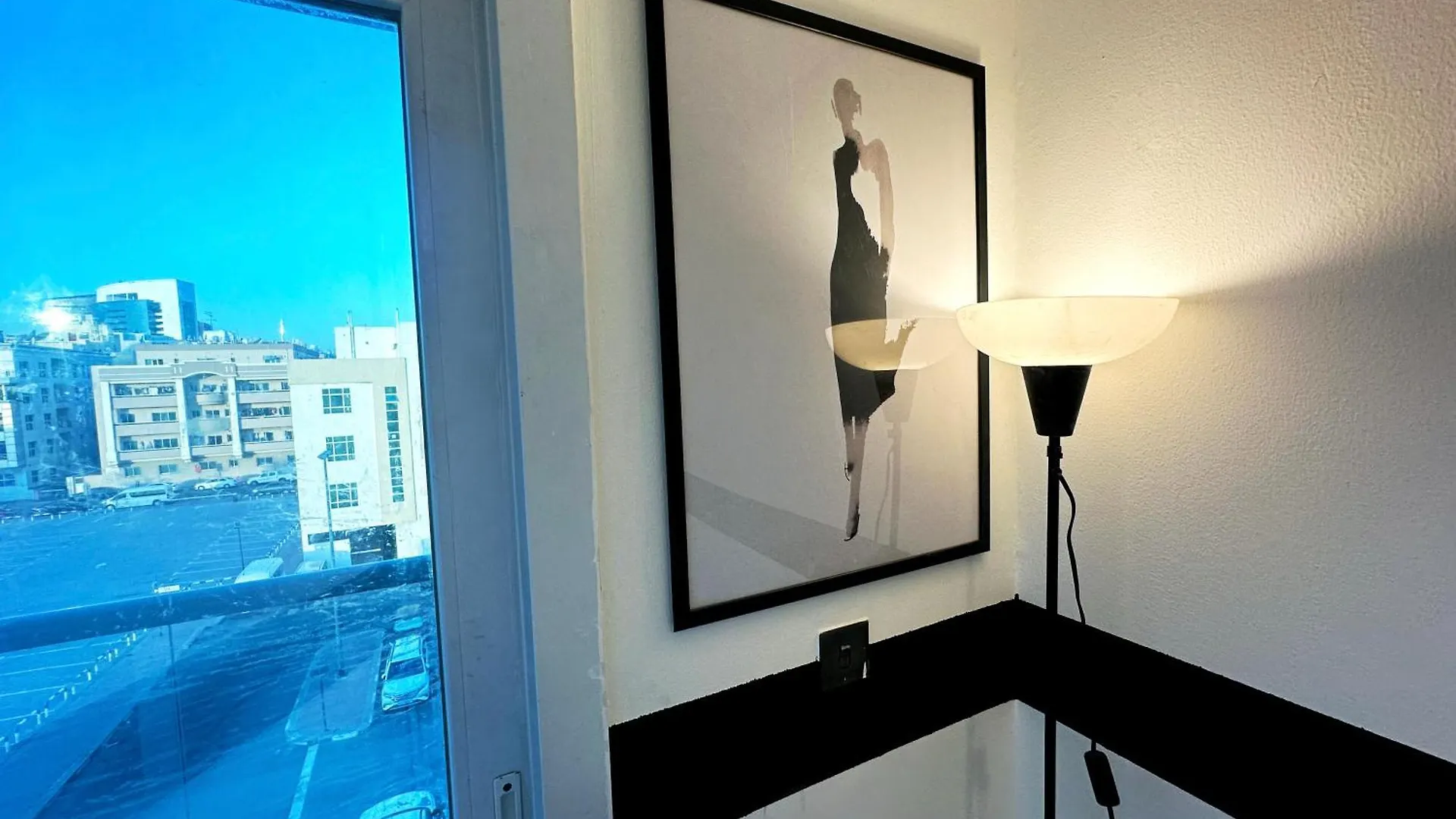 Blissful Partition Room In Bur Dubai Near Burjuman Metro
