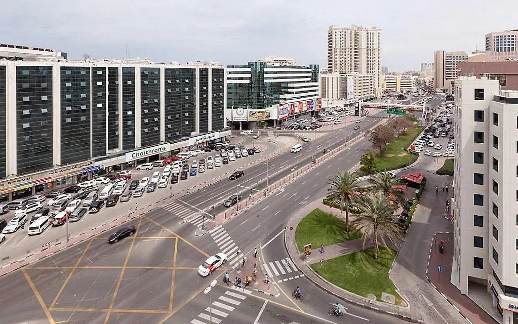 Homestay Blissful Partition Room In Bur Dubai Near Burjuman Metro