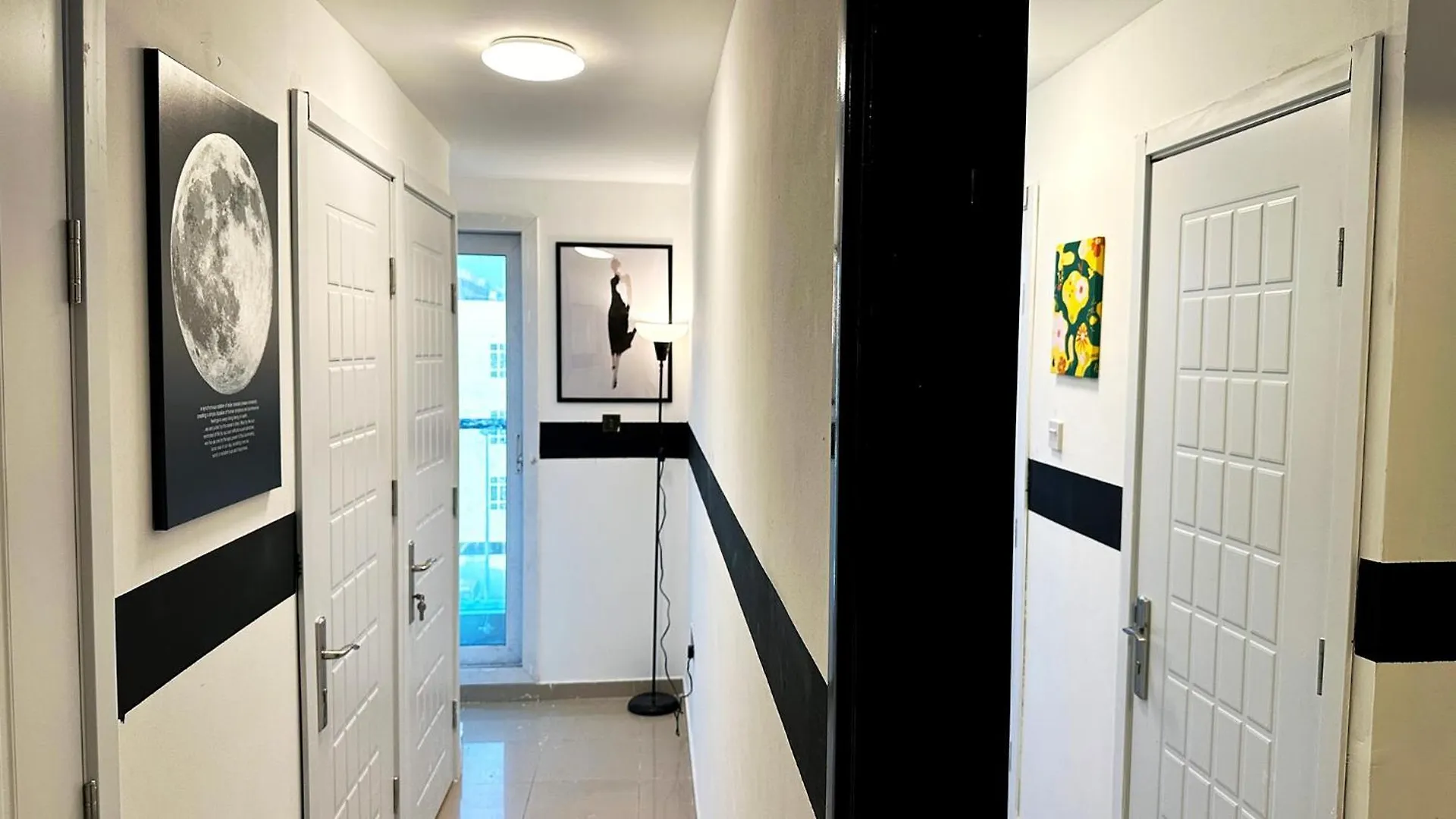 Blissful Partition Room In Bur Dubai Near Burjuman Metro 0*,